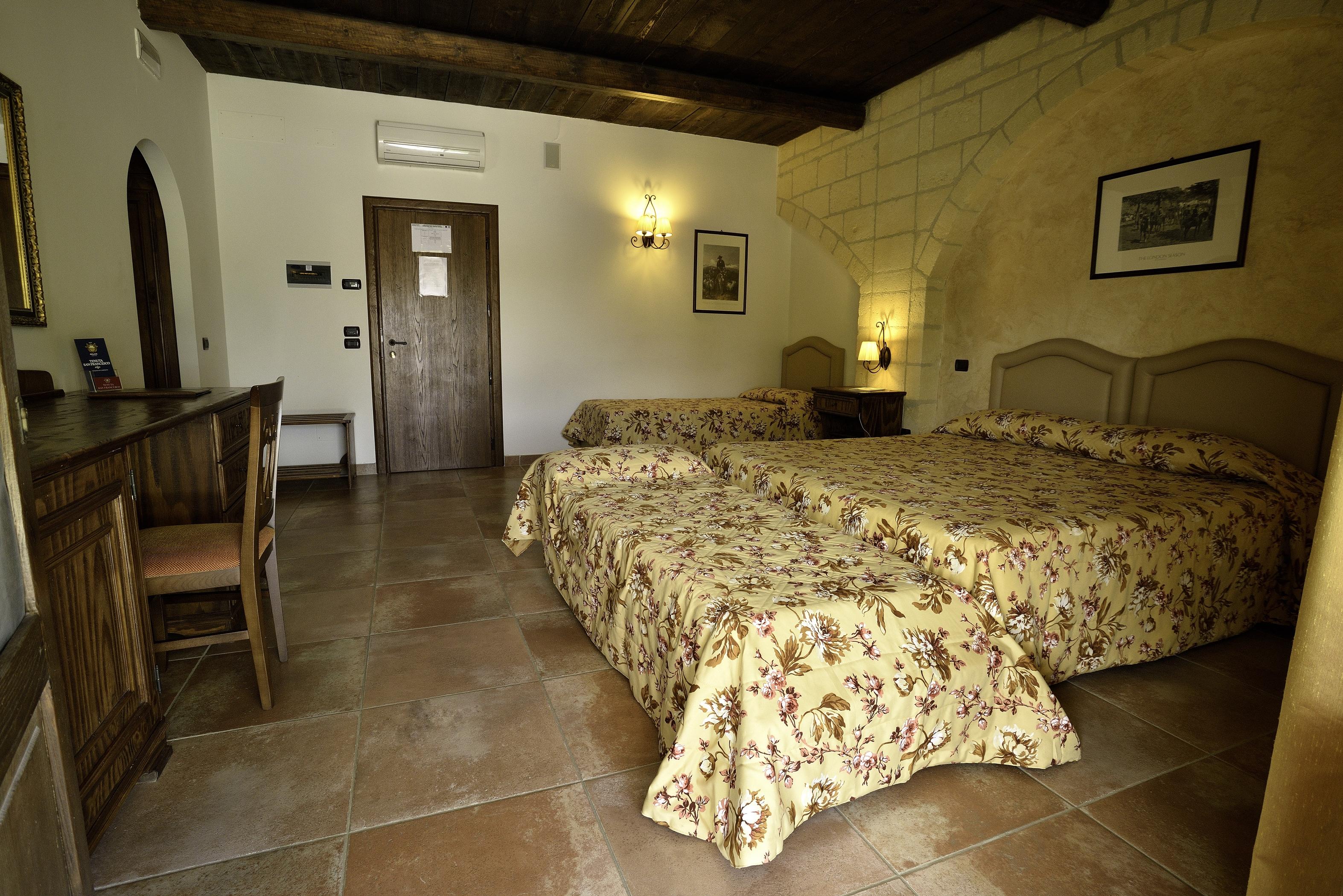 Hotel Tenuta San Francesco Барлетта Екстер'єр фото