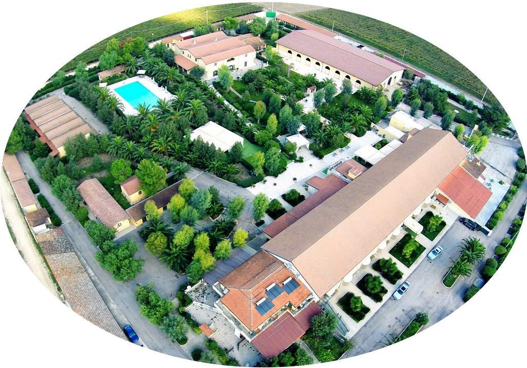 Hotel Tenuta San Francesco Барлетта Екстер'єр фото